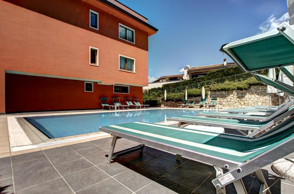 Residence Hotel Vacanze 2000 - Adults Only Malcesine Exterior foto