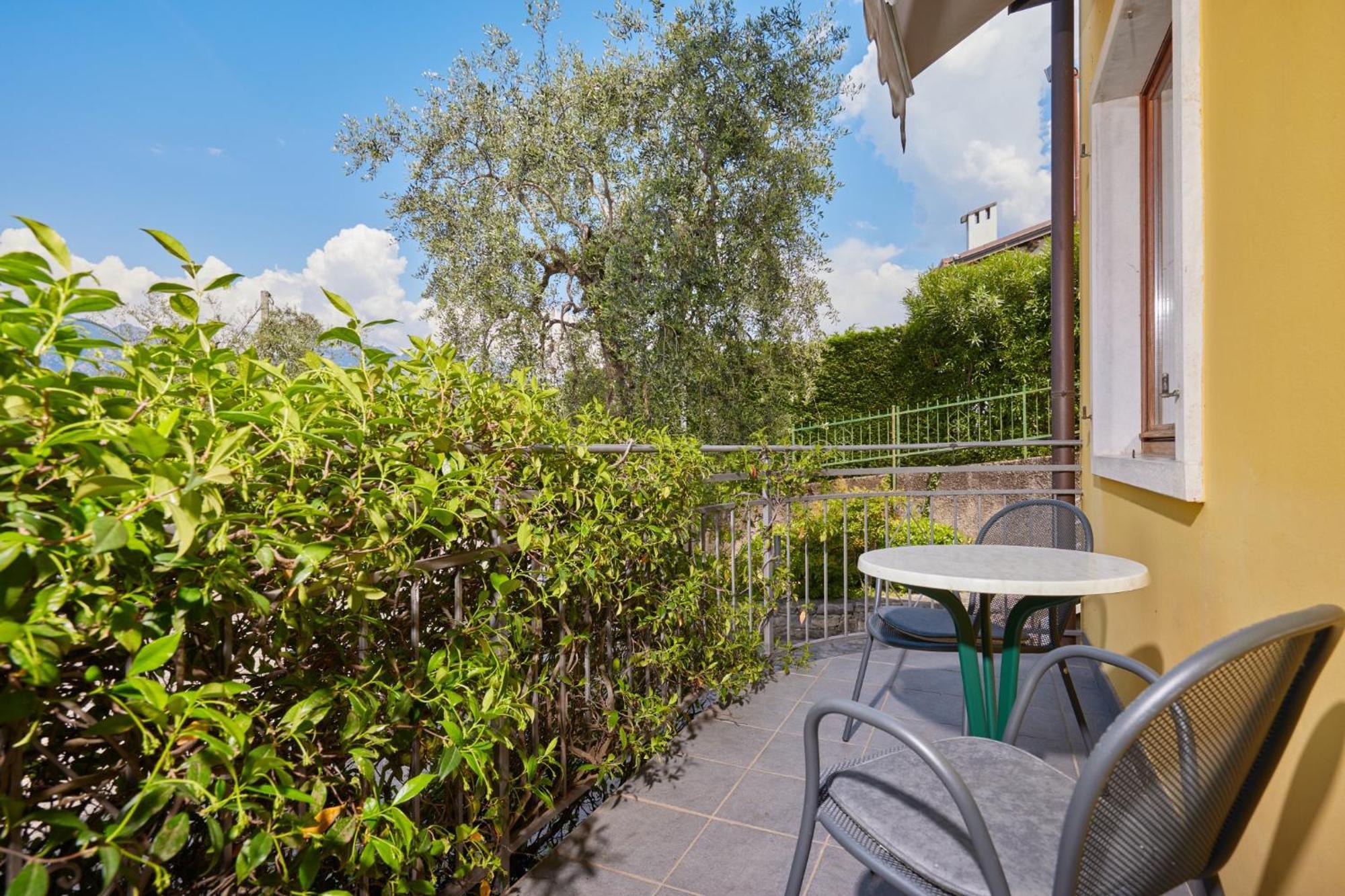 Residence Hotel Vacanze 2000 - Adults Only Malcesine Zimmer foto